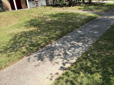 Lawn care service in Baton Rouge, 70814
