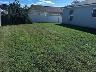 Lawn care service in Kissimmee, 34758