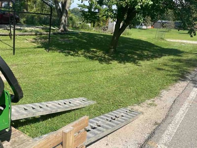 Lawn care service in Springfield, 45502