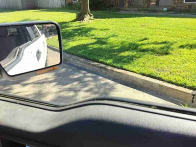 Lawn care service in Broken Arrow, 74012
