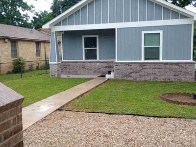 Lawn care service in Tyler, 75701