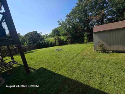 Lawn care service in Kansas City, 64155