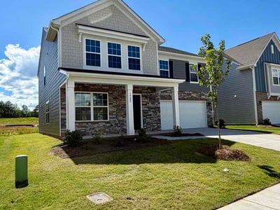 Lawn care service in Bessemer City, 28016