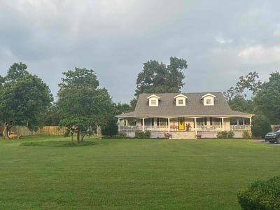 Lawn care service in Siloam Springs, 72761