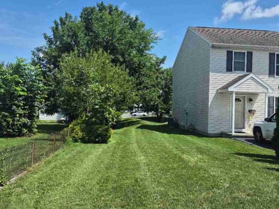 Lawn care service in Palmyra, 17078
