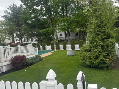 Lawn care service in Glenmont, 12077
