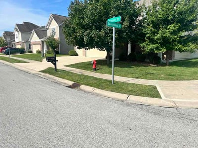 Lawn care service in Plainfield, 46168