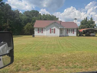 Lawn care service in Clayton, 27520