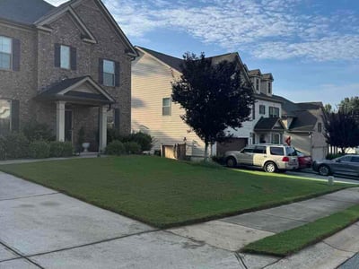 Lawn care service in Cumming, 30040