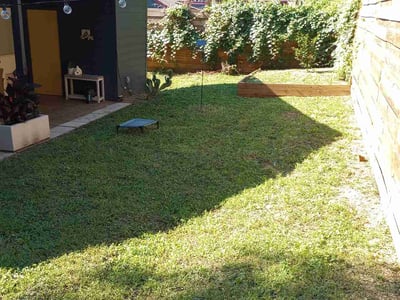 Lawn care service in Dallas, 75208