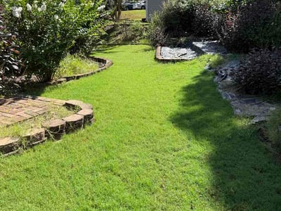 Lawn care service in Stockbridge, 30281