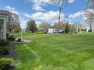 Lawn care service in Pittsburgh, 15237