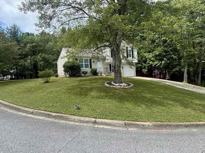 Lawn care service in Alpharetta, 30022