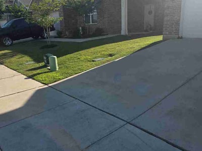 Lawn care service in Fort Worth, 76179