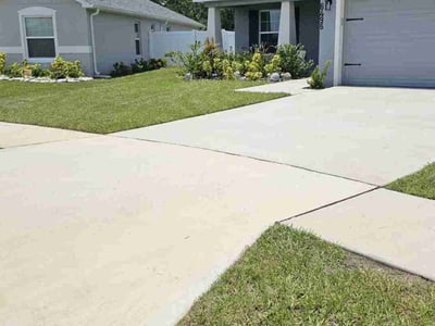 Lawn care service in Zephyrhills, 33541