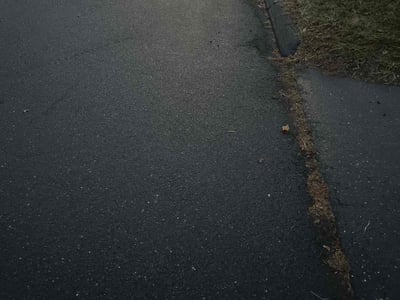 Lawn care service in Middletown, 06457