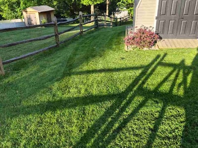 Lawn care service in Hanover, 17331