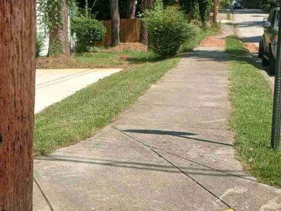 Lawn care service in Atlanta, 30311