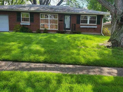 Lawn care service in Cincinnati, 45240