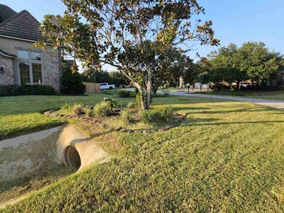 Lawn care service in Spring, 77389