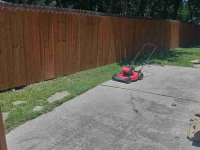 Lawn care service in Humble, 77346