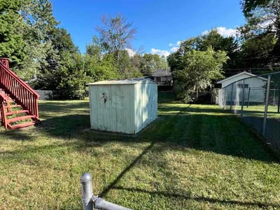 Lawn care service in Fridley, 55432