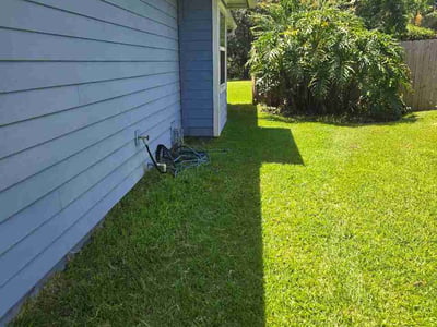 Lawn care service in Jacksonville, 32246