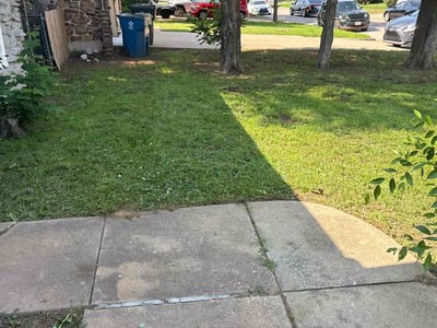 Lawn care service in Midwest City, 73130