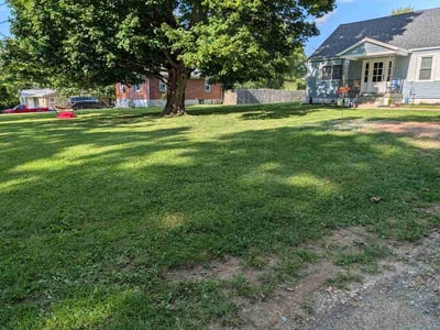 Lawn care service in Louisville, 40229
