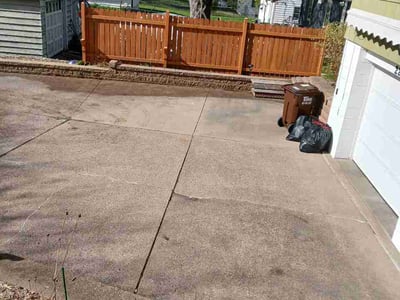 Lawn care service in South Saint Paul, 55075