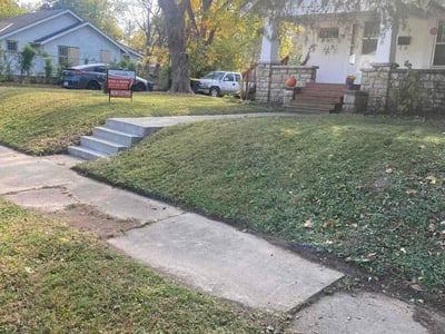 Lawn care service in Kansas City, 64132