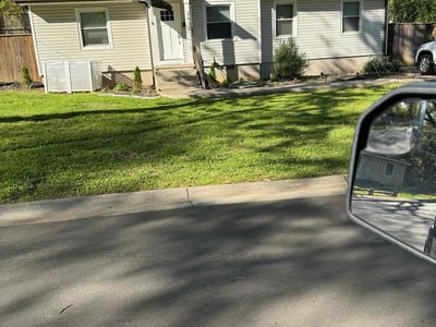 Lawn care service in Charlotte, 28208