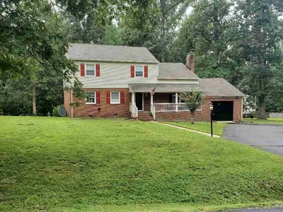 Lawn care service in Chester, 23831