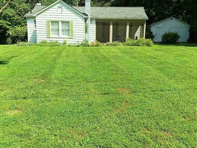 Lawn care service in Winston-Salem, 27106