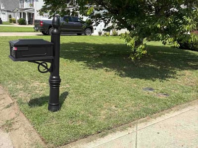 Lawn care service in Fayetteville, 28306