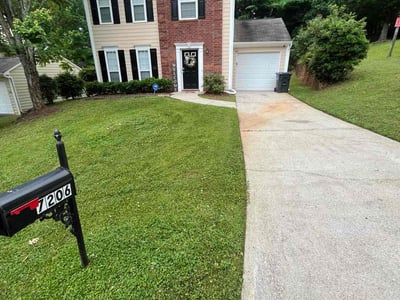 Lawn care service in Austell, 30168
