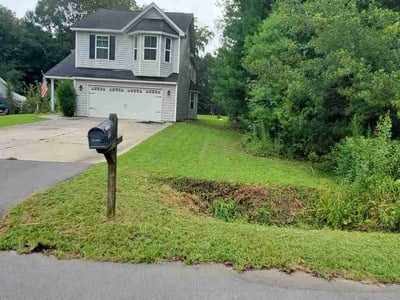 Lawn care service in Johns Island, 29455