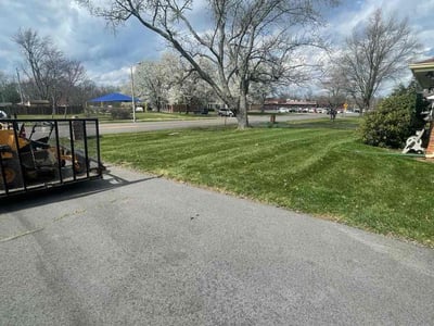 Lawn care service in Lexington, 40503