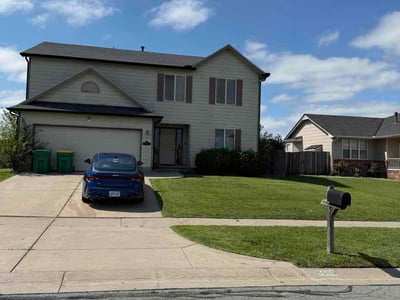 Lawn care service in Wichita, 67207