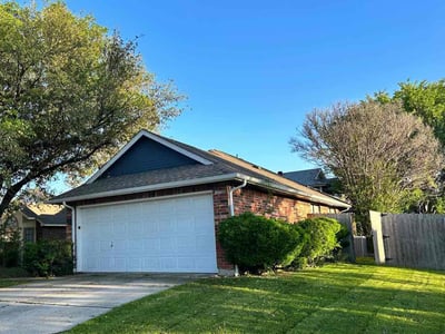 Lawn care service in Plano, 75023