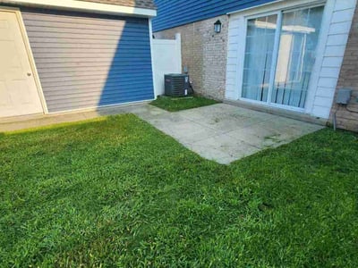 Lawn care service in Norfolk, 23503