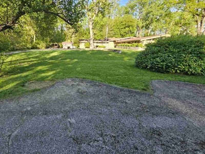 Lawn care service in Englewood, 45322