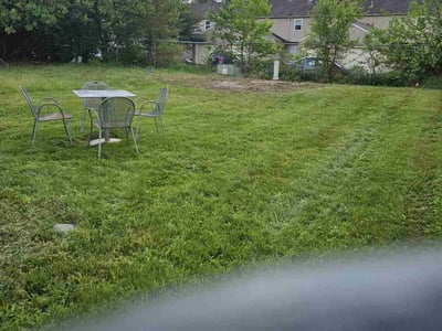 Lawn care service in Columbus, 43221