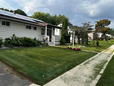 Lawn care service in Owings Mills, 21117