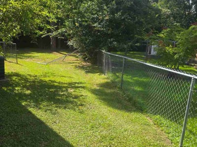 Lawn care service in Hattiesburg, 39401