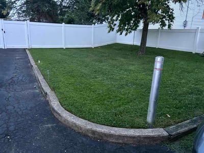 Lawn care service in Andalusia, 19020