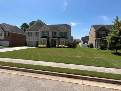 Lawn care service in McDonough, 30252
