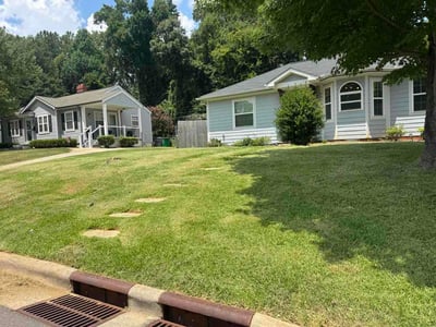 Lawn care service in Charlotte, 28208