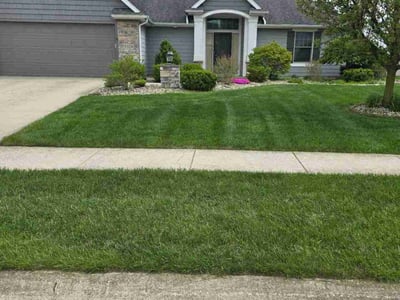 Lawn care service in Fort Wayne, 46845