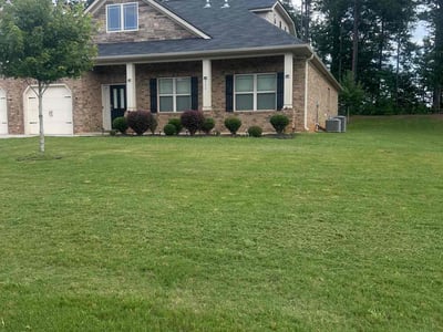 Lawn care service in McDonough, 30252